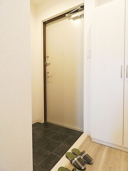 ヴィラ　マルグリットの玄関