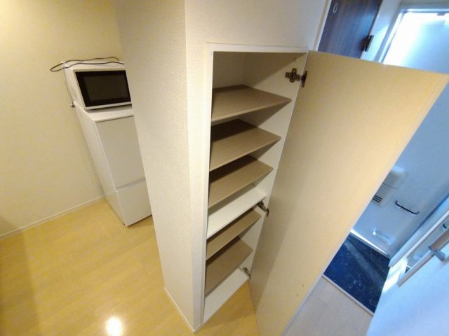 【玄関】 | ミランダサンドエル　Ⅱ | シューズボックス