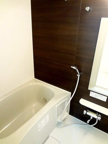 フローラルトラスト　Ｃの浴室