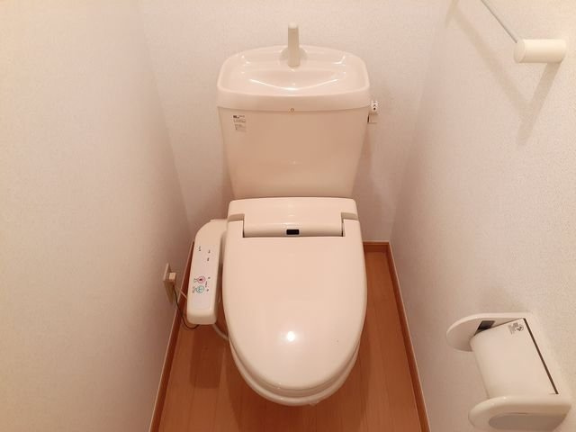 メゾン　ファミーユⅠＢのトイレ