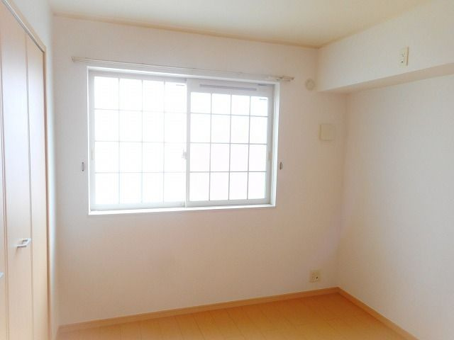 フルリール百船　Ａの寝室