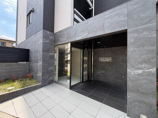 ウルフィエスタ徳川　名古屋市賃貸　仲介手数料無料のエントランス