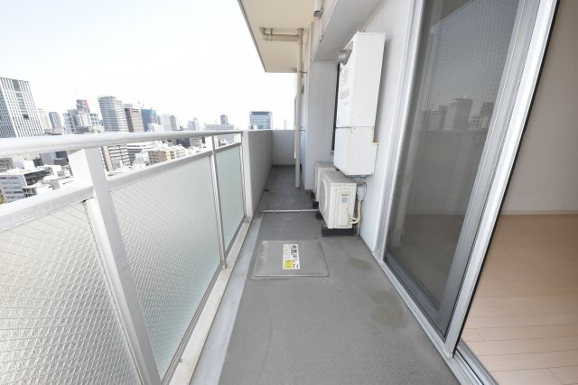 ベルファース大阪新町のバルコニー