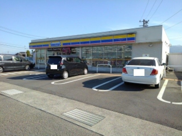 ヴィラ・ウィンド　Ａの周辺|ミニストップ丹原今井店様まで700m