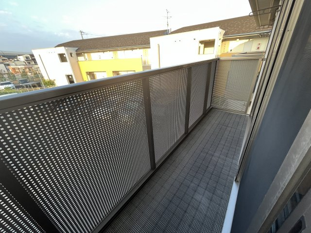 カーサ南野口のバルコニー