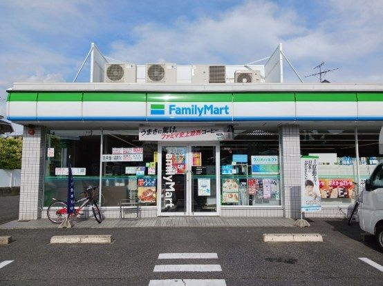 カーサ　ベーネの周辺