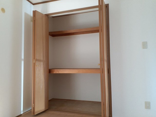 ペリプエストⅠ番館の収納