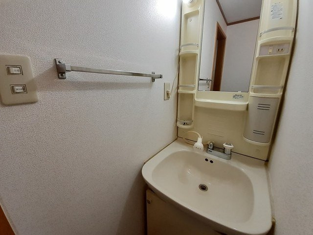 ペリプエストⅠ番館の洗面所
