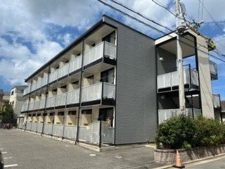 レオパレス雪州の外観