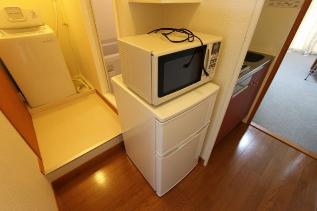 レオパレスクレールのその他|レンジ、冷蔵庫、洗濯機