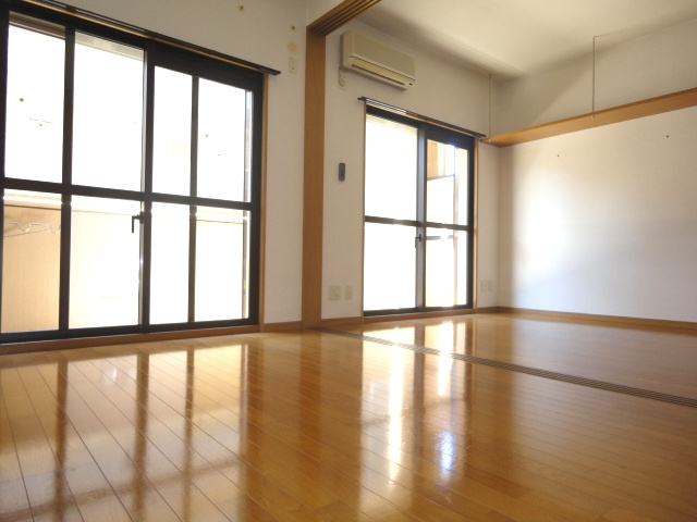 ヒノデカン【キャッシュバック対象物件】の内装|過ごしやすい室内です