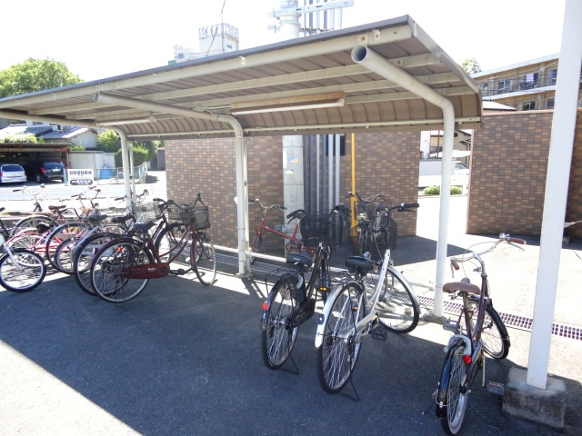 ヒノデカン【キャッシュバック対象物件】の駐車場