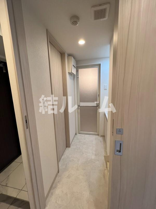 北区王子２丁目の賃貸マンションの玄関|別号室参考写真
