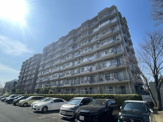 志木ニュータウン東の森壱番街六号棟の外観