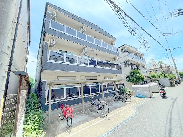 Fメゾン上新庄Ⅱの外観