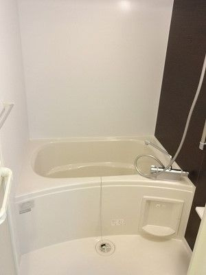 ソレイユの浴室