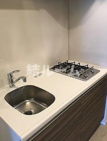 新宿区新宿５丁目の賃貸マンションのキッチン|別号室参考写真