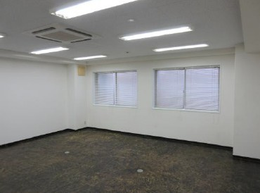丸忠第3ビルの内装