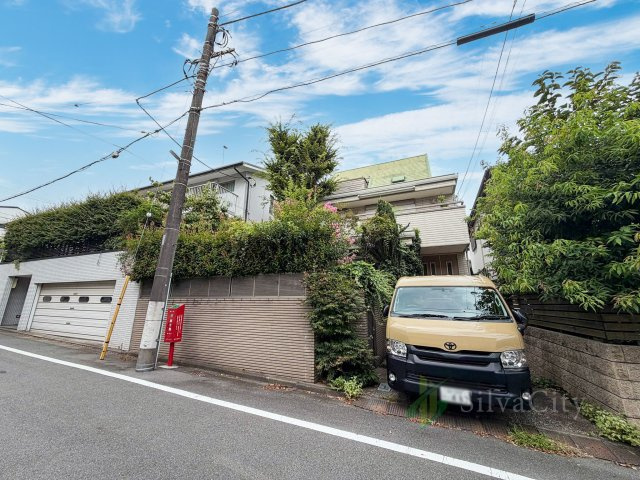 目黒区中目黒3丁目の外観