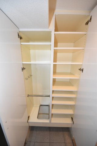 レジディア心斎橋ウエストの設備