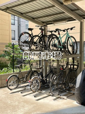 クレイシア蔵前のその他共用部分|駐輪場