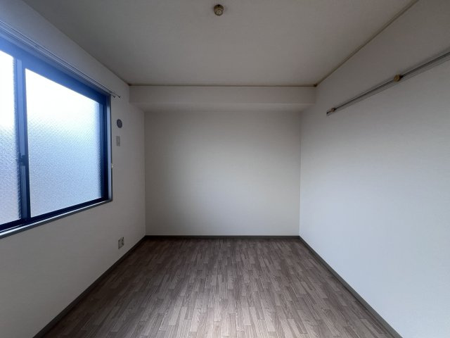 サンハイム西海の寝室