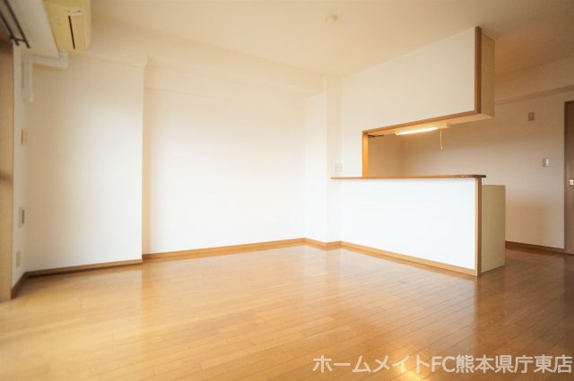 シオール参番館の居間・リビング