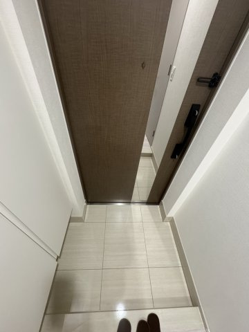 ブランシエスタ上野の玄関