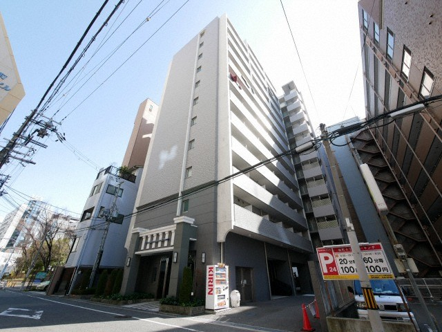 アーデン谷町の外観