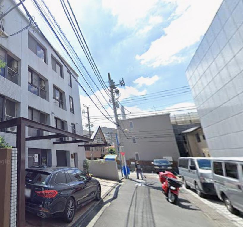 渋谷区東１丁目の店舗事務所の周辺
