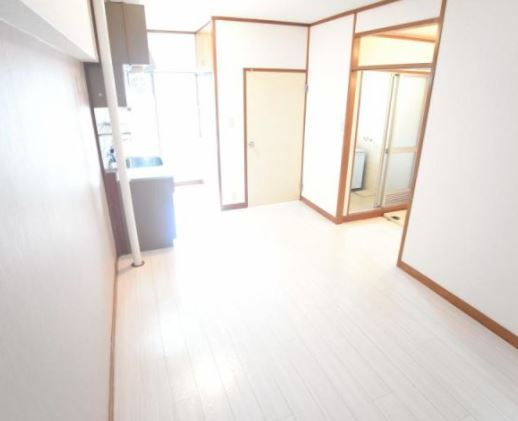 パティオ通町【キャッシュバック対象】の内装|内装は落ち着いています