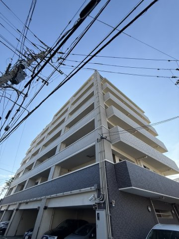 ジョイナス地行浜東の外観