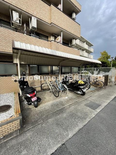 アメニティ塚口（塚口本町1丁目）の外観