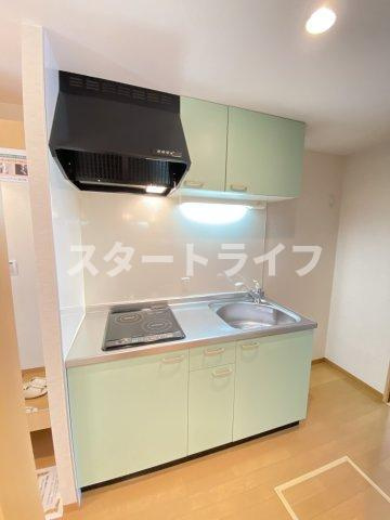 大阪市淀川区西宮原１丁目の賃貸マンションのキッチン