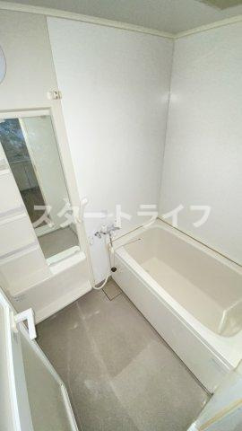 大阪市淀川区木川東２丁目の賃貸マンションの浴室