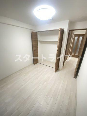 大阪市淀川区西宮原２丁目の賃貸マンションの収納