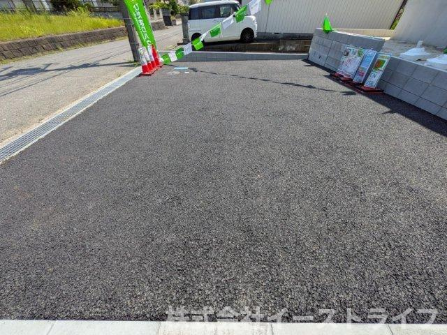 【新築戸建】　いわき市小名浜岡小名第4　全2棟の駐車場|同社施工写真　カースペースです（3台駐車可能）