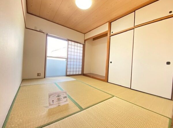 アビタシオンナルセの寝室