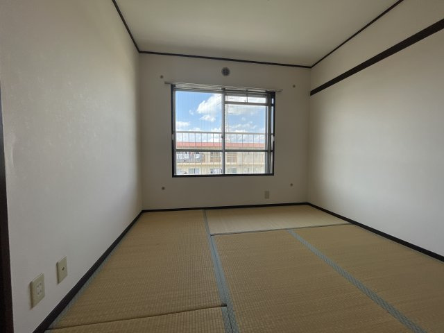 すずらん台コートの子供部屋