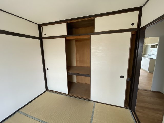 すずらん台コートの収納