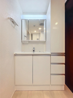 【独立洗面台】