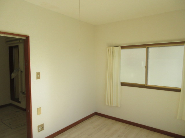 恒川マンションの洋室