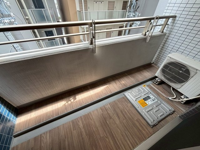 プレサンス神戸元町ベルシオンのバルコニー|同物件別部屋写真