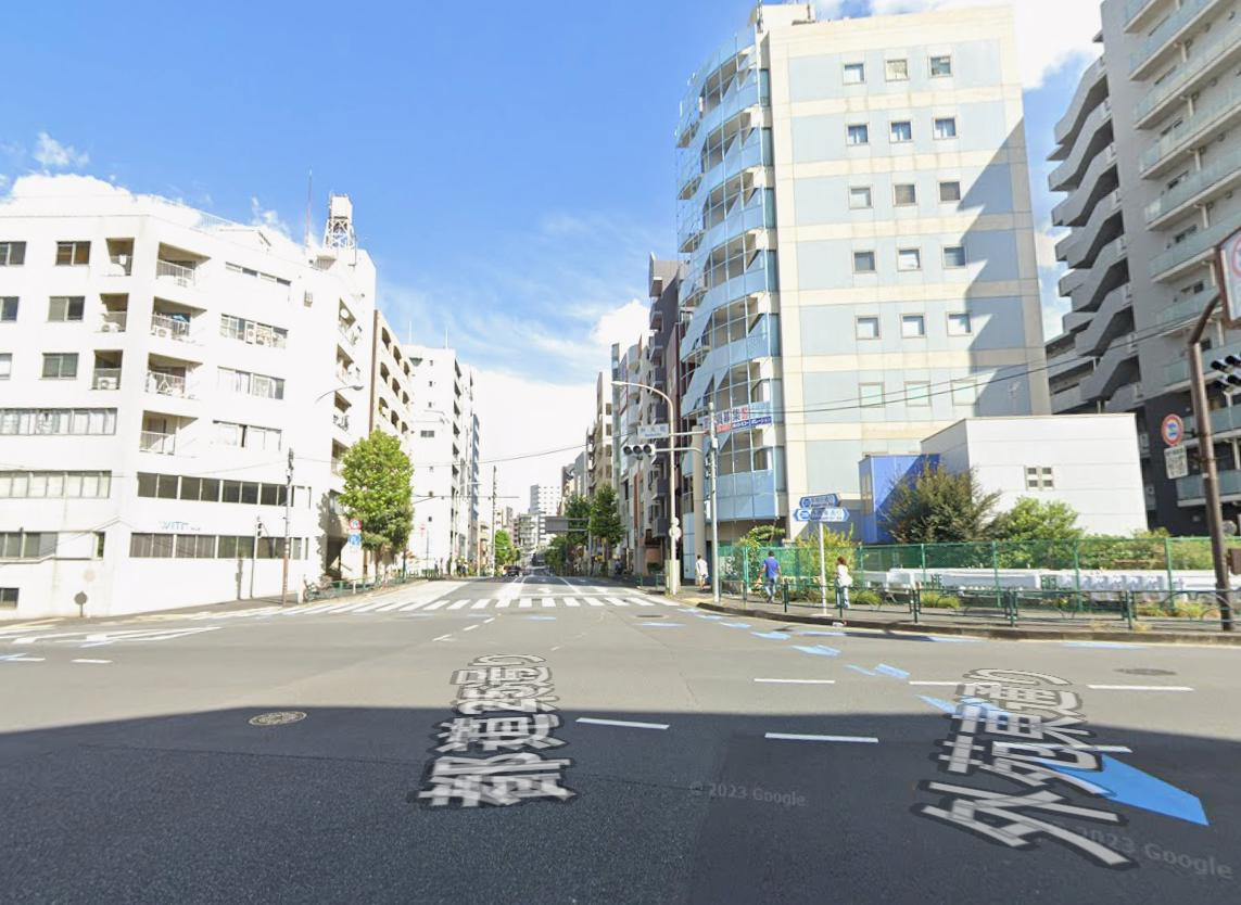 新宿区榎町の事務所の周辺