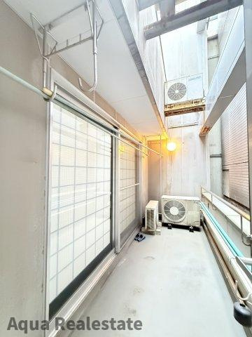 高松市田町　住居兼事務所のバルコニー|２階バルコニースペース