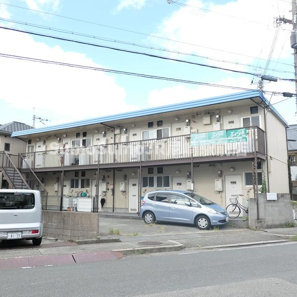 ジョイフルハイツの駐車場