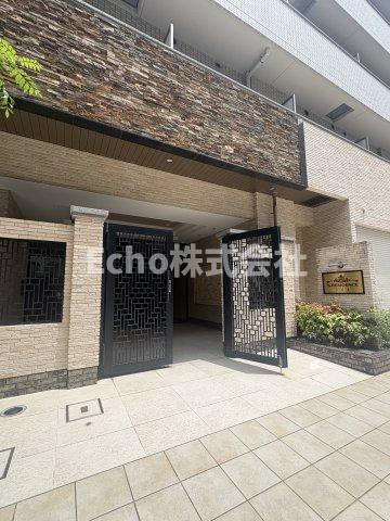 S-RESIDENCE淀屋橋の居間・リビング