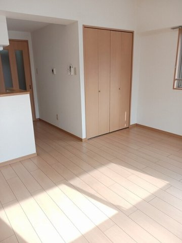 カルフ－ル緑井のその他