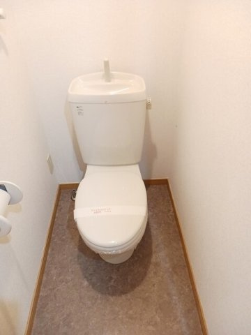 カルフ－ル緑井のトイレ|清潔感のあるトイレです