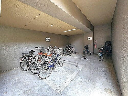 サーパス己斐西町のその他|駐輪場　※2023年5月撮影